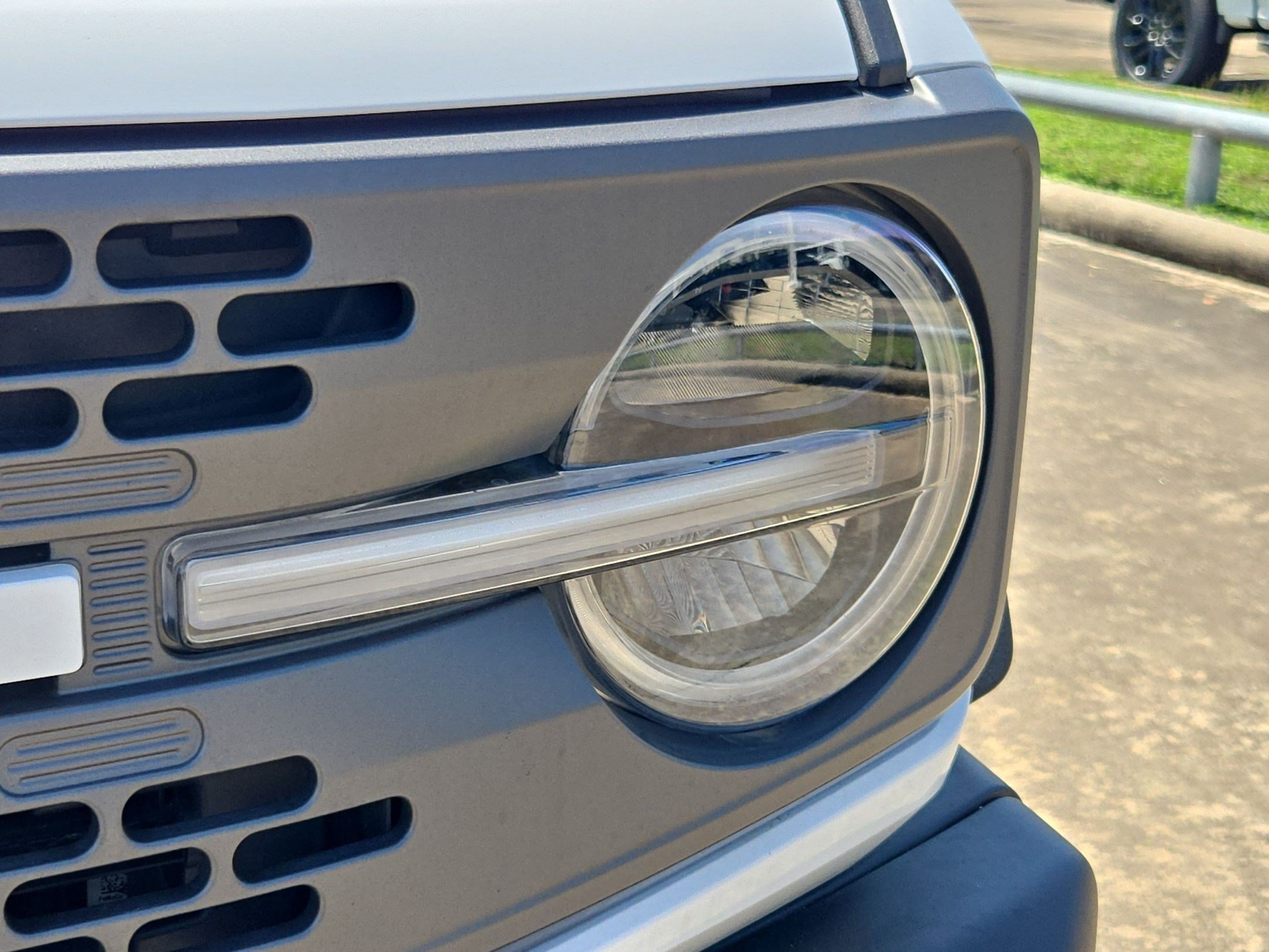 Certified 2023 Ford Bronco Badlands w/ Sasquatch Package AWD/4WD image 12