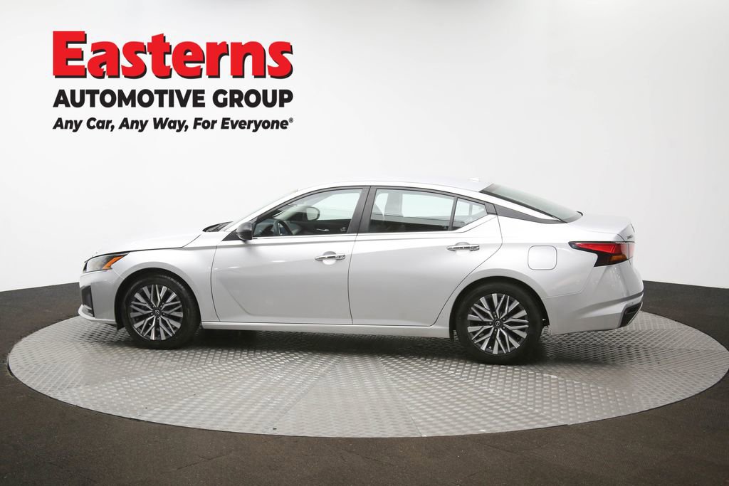 Used 2024 Nissan Altima 2.5 SV image 60