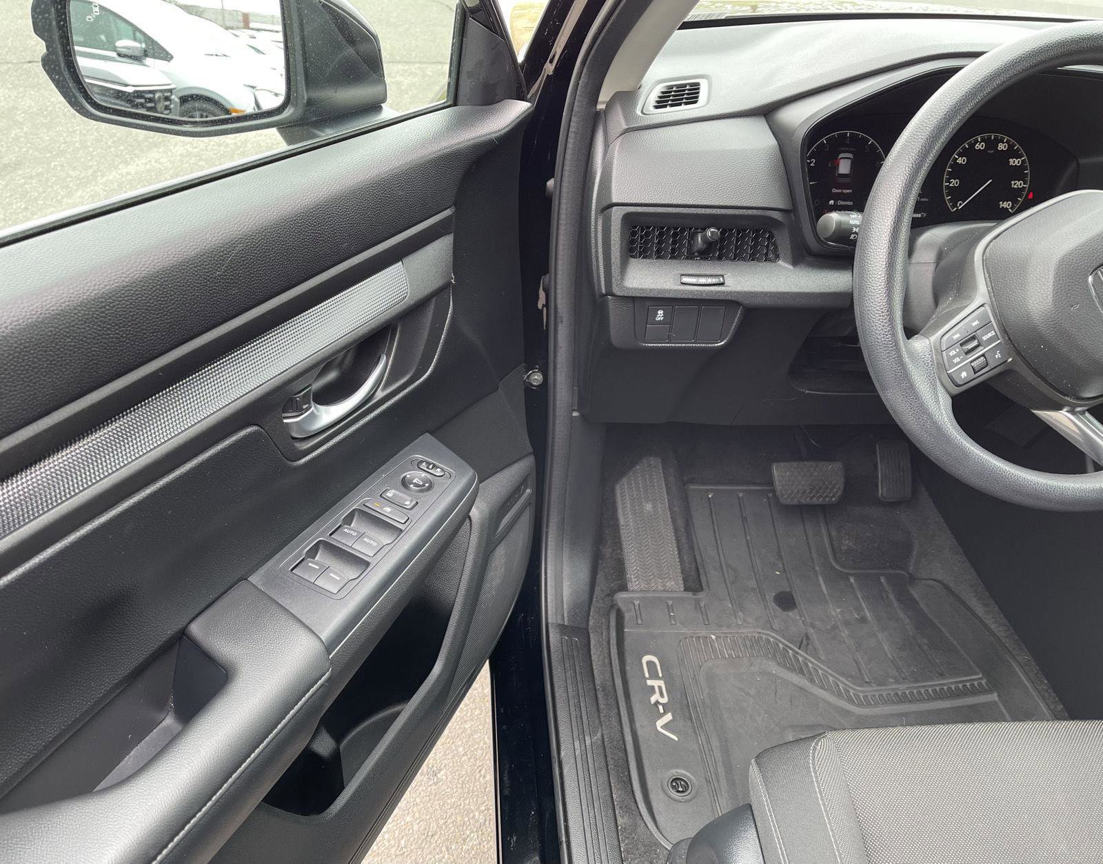 Used 2024 Honda CR-V EX image 2