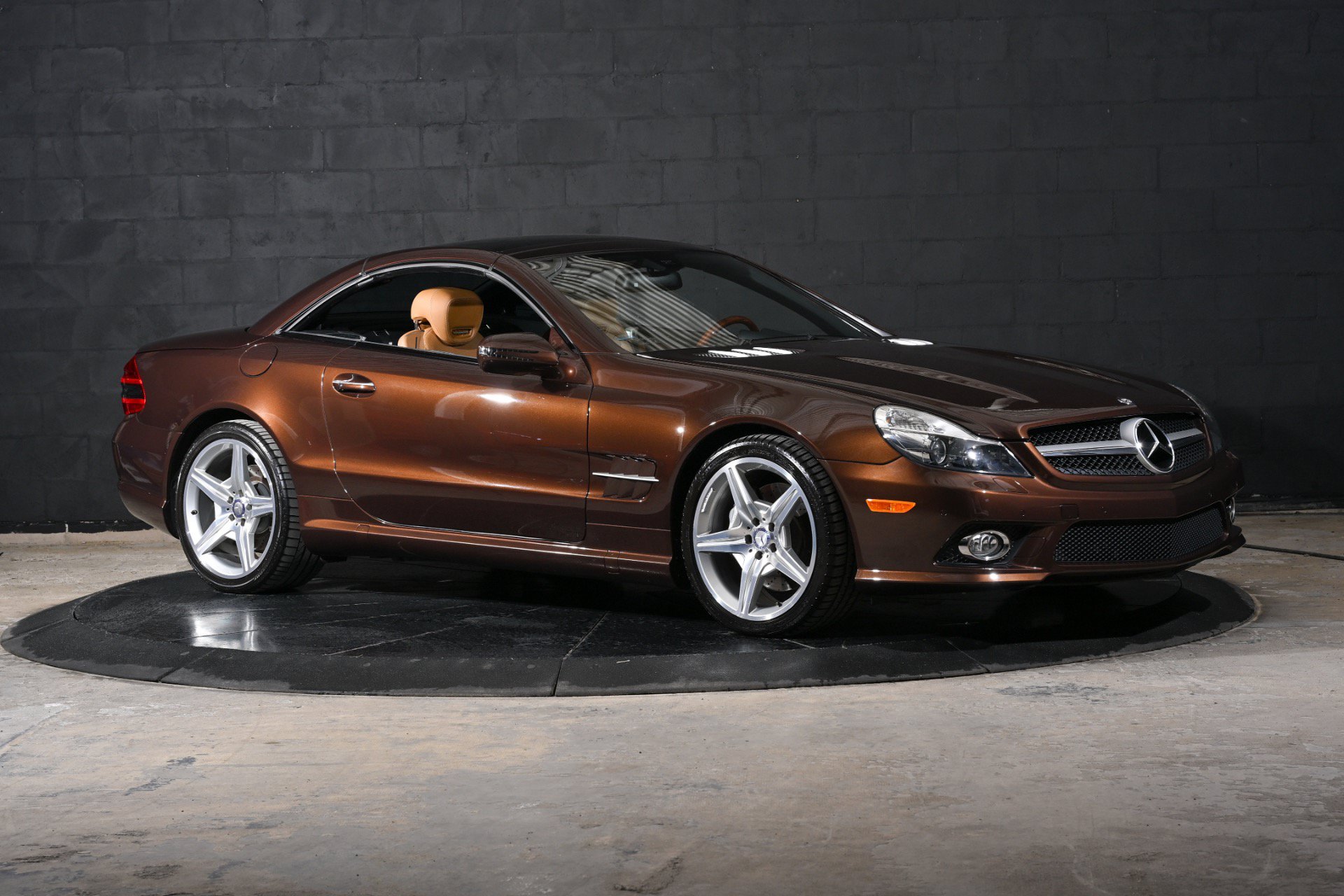Used 2012 Mercedes-Benz SL 550 image 21