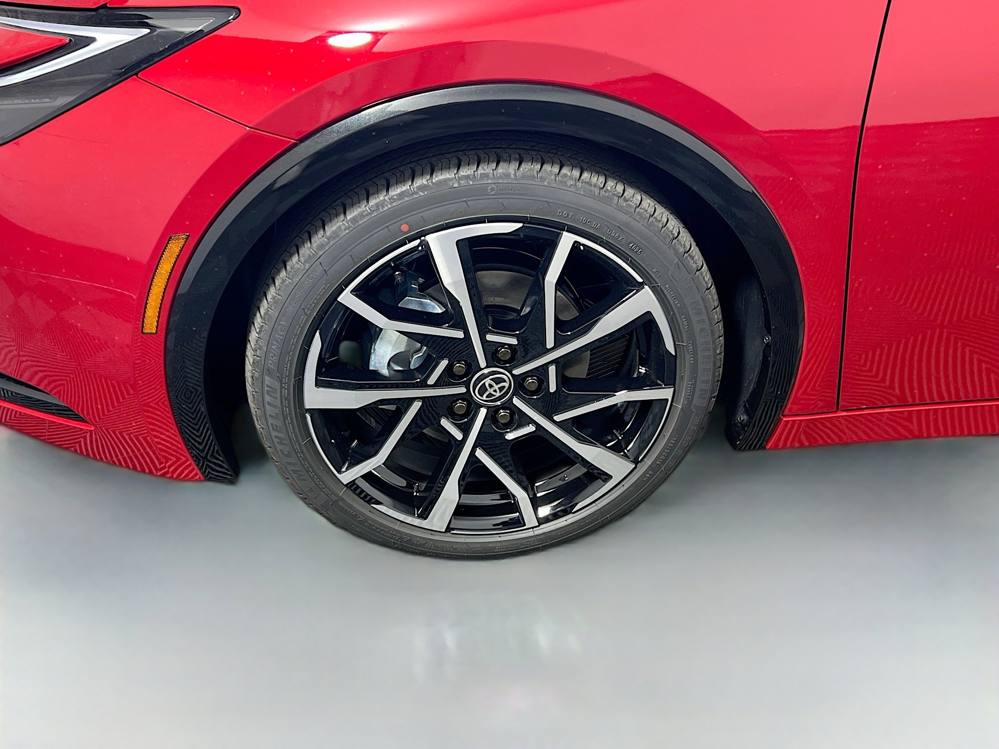 New 2026 Toyota Prius Plug-In Hybrid image 13