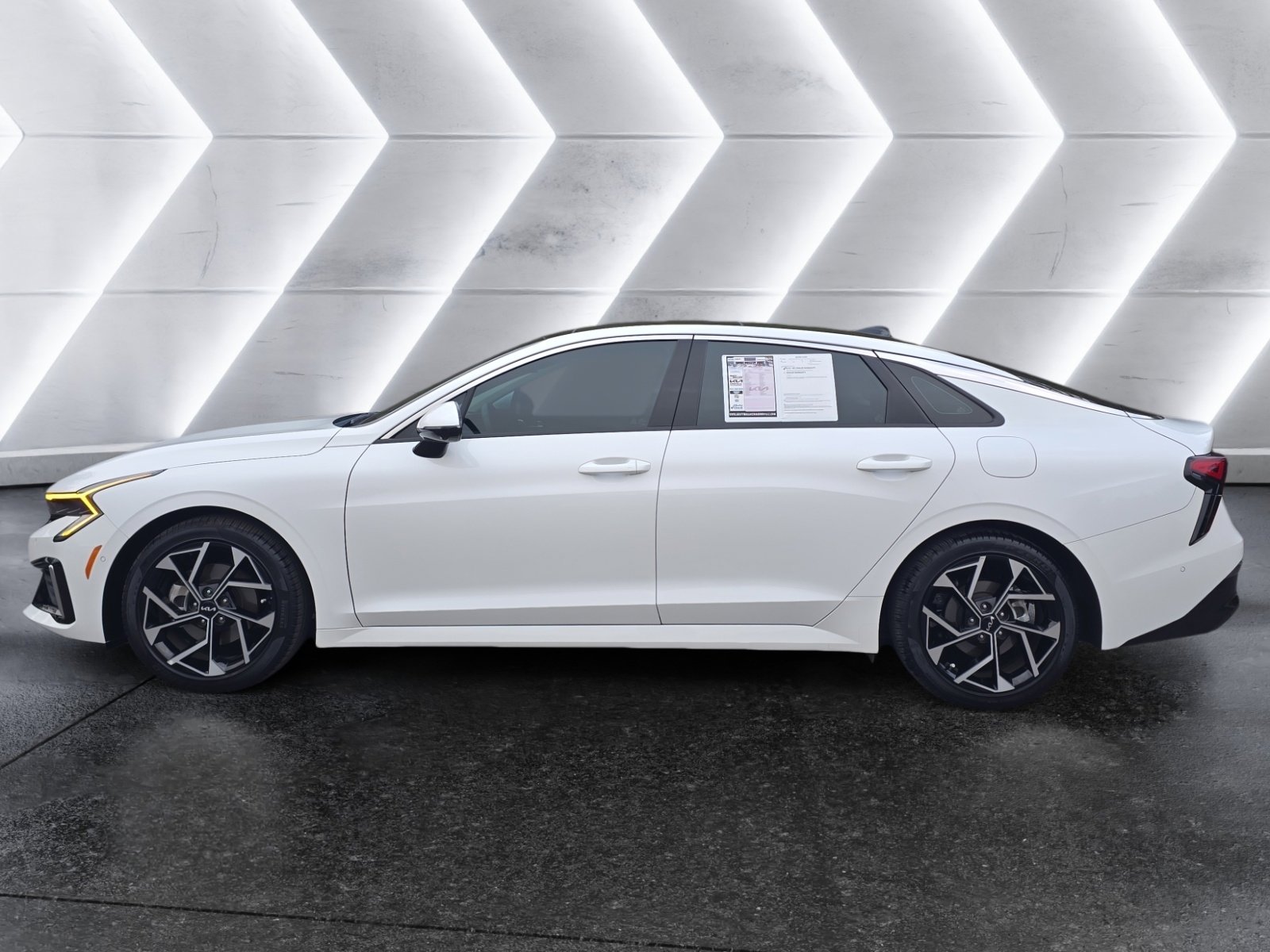 Used 2025 Kia K5 EX image 2