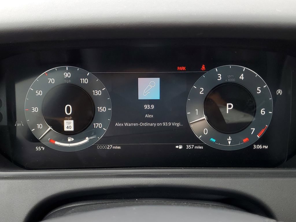 New 2026 Land Rover Range Rover Velar Dynamic SE AWD/4WD image 15