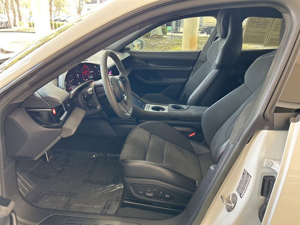 Used 2023 Porsche Taycan GTS AWD/4WD image 5