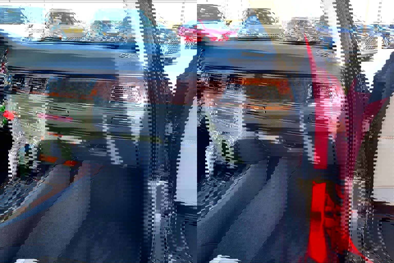 Used 2012 BMW 328i Coupe image 16