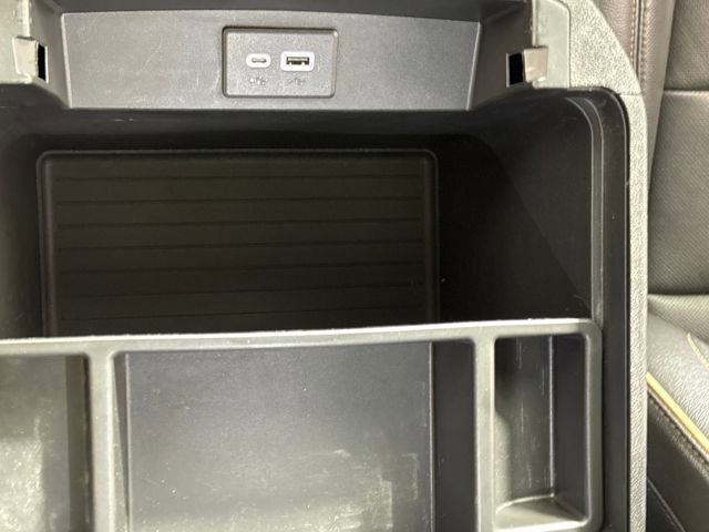 Used 2023 GMC Yukon AT4 image 25