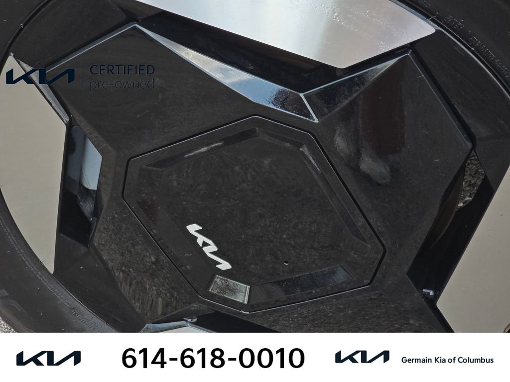 Certified 2024 Kia EV9 Wind AWD/4WD image 12