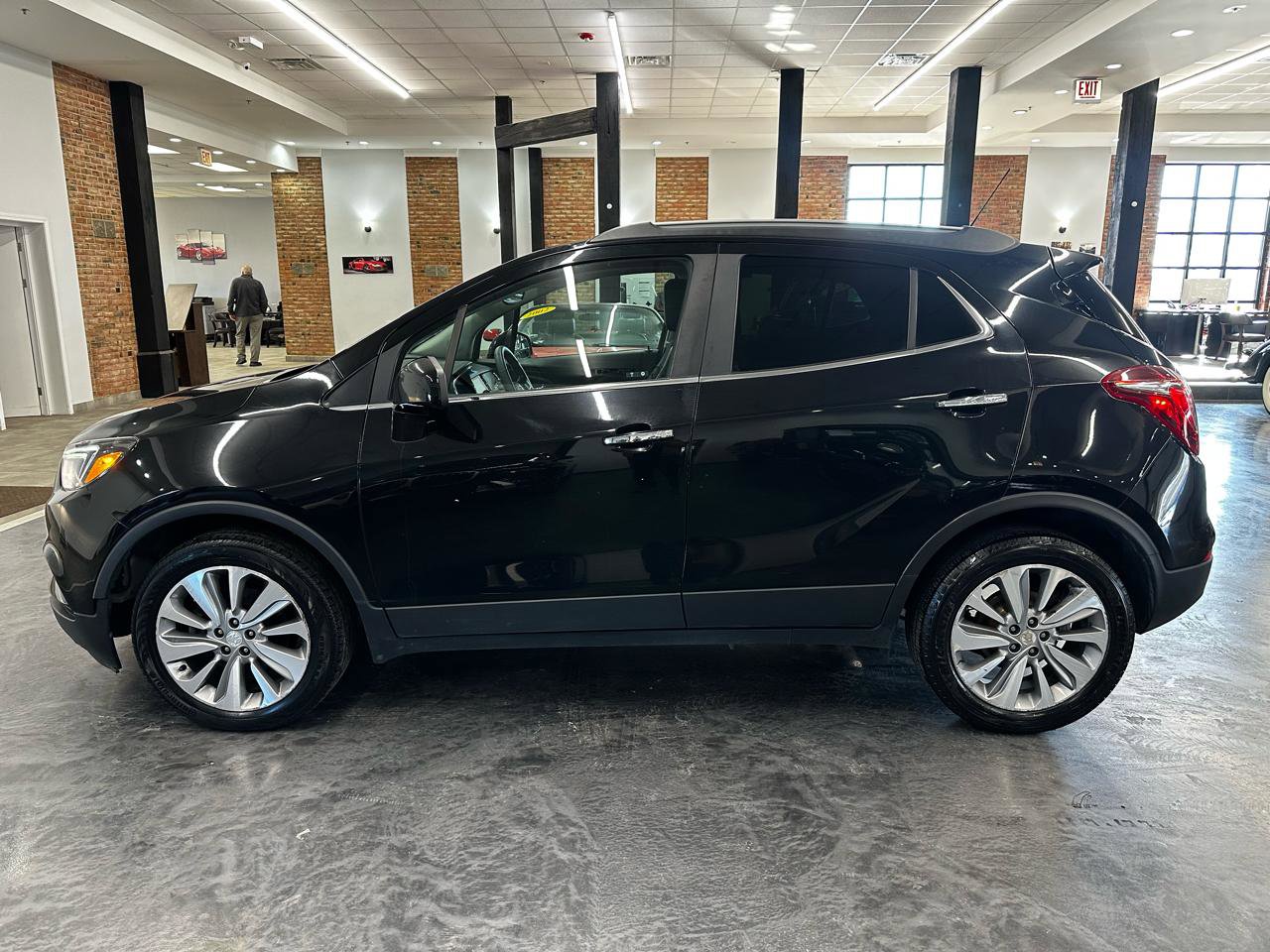 Used 2020 Buick Encore Preferred w/ Safety Package image 8