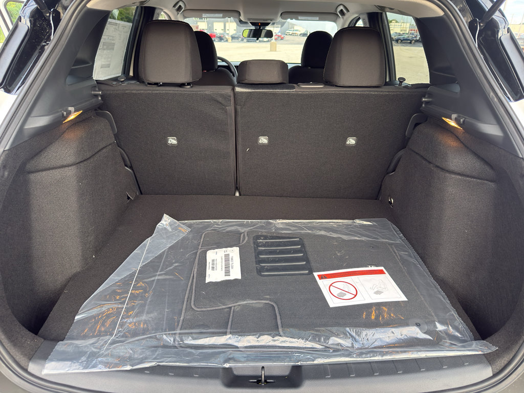 New 2026 Nissan Kicks SV w/ Cold Weather Package AWD/4WD image 34