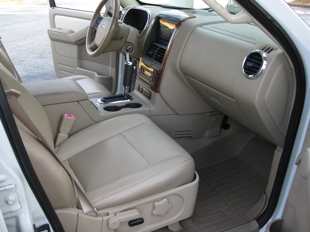 Used 2010 Ford Explorer Eddie Bauer AWD/4WD image 35