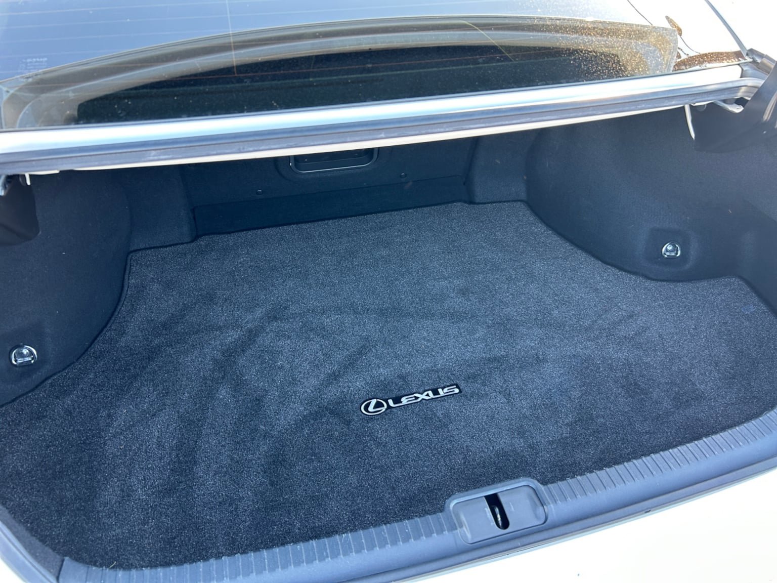 Used 2019 Lexus ES 300h FWD image 19