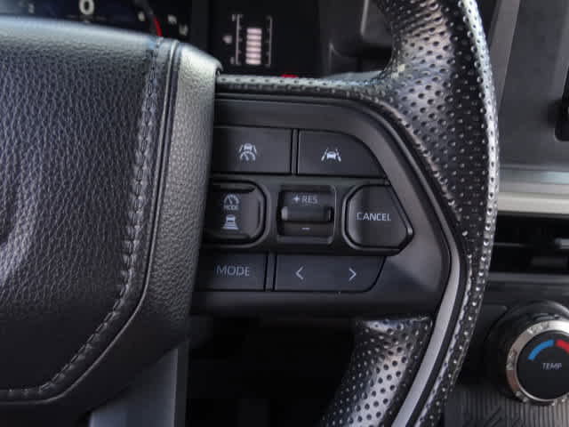 Used 2025 Toyota Tacoma SR5 RWD image 38
