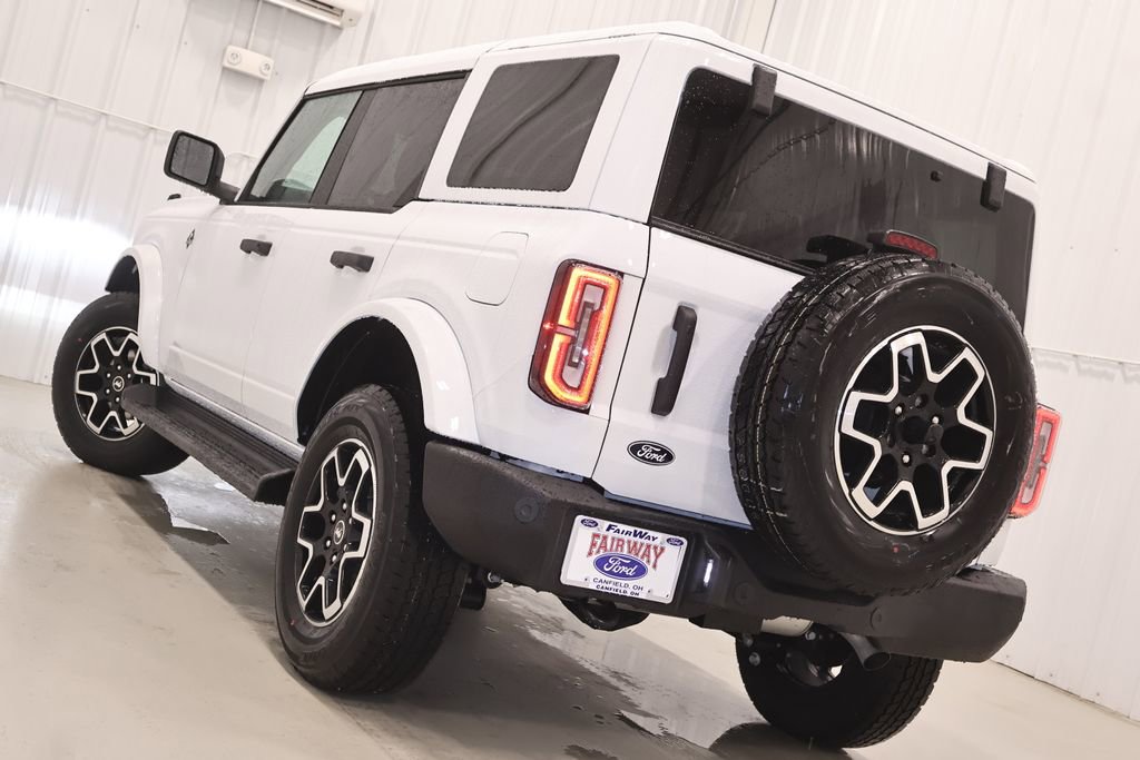 New 2026 Ford Bronco Outer Banks AWD/4WD image 30