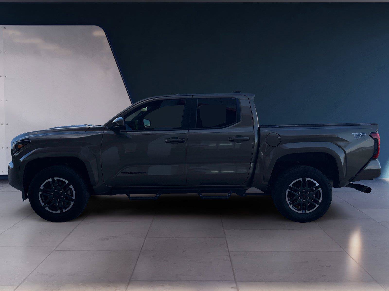 Used 2025 Toyota Tacoma TRD Sport RWD image 2