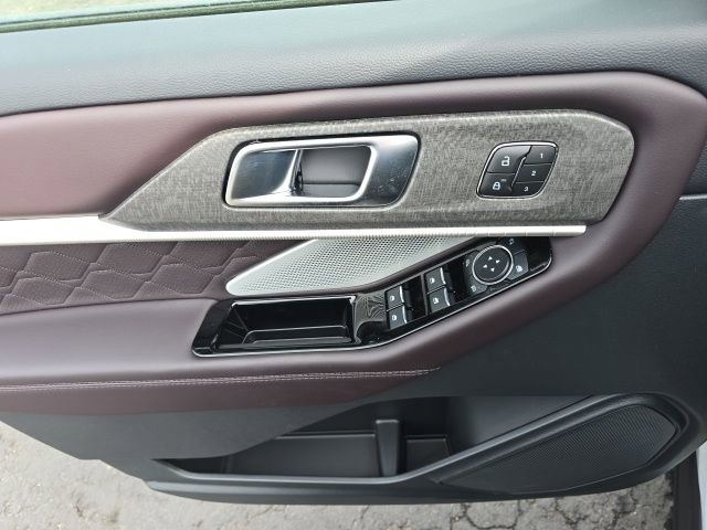 New 2026 Ford Explorer Platinum w/ LUX Leather Package image 9