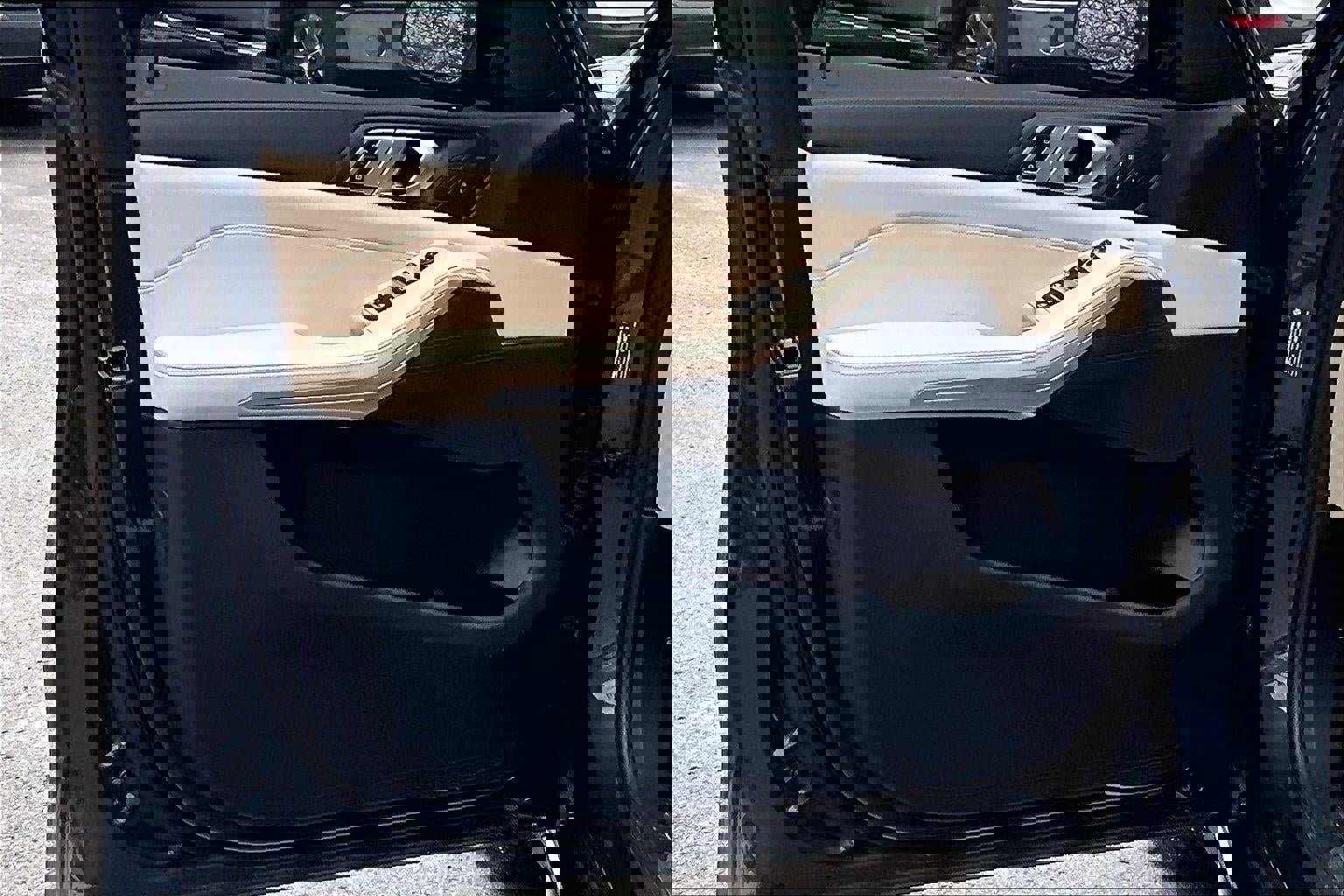 Used 2022 BMW X5 xDrive40i w/ Premium Package image 23