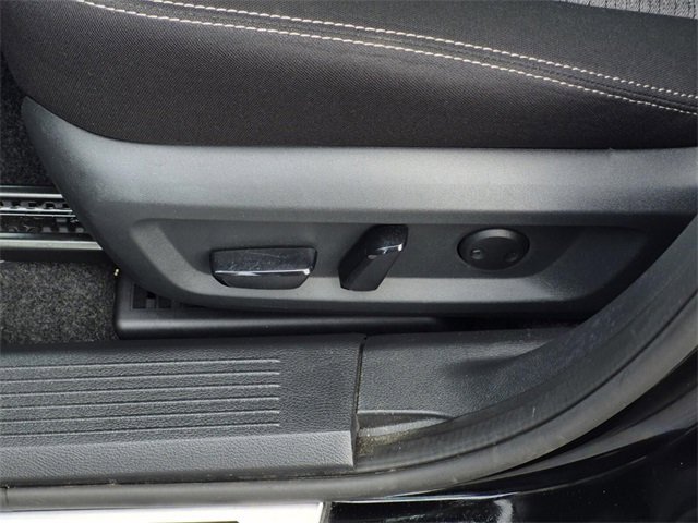 Used 2023 Nissan Rogue SV image 19