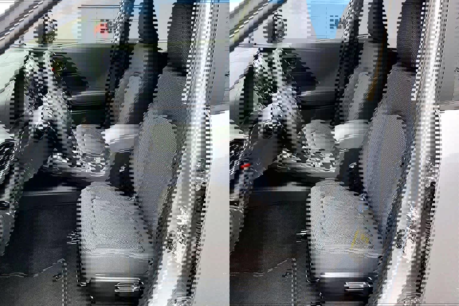 Used 2024 Subaru Crosstrek 2.0i Premium w/ Crosstrek Mirror Package image 11