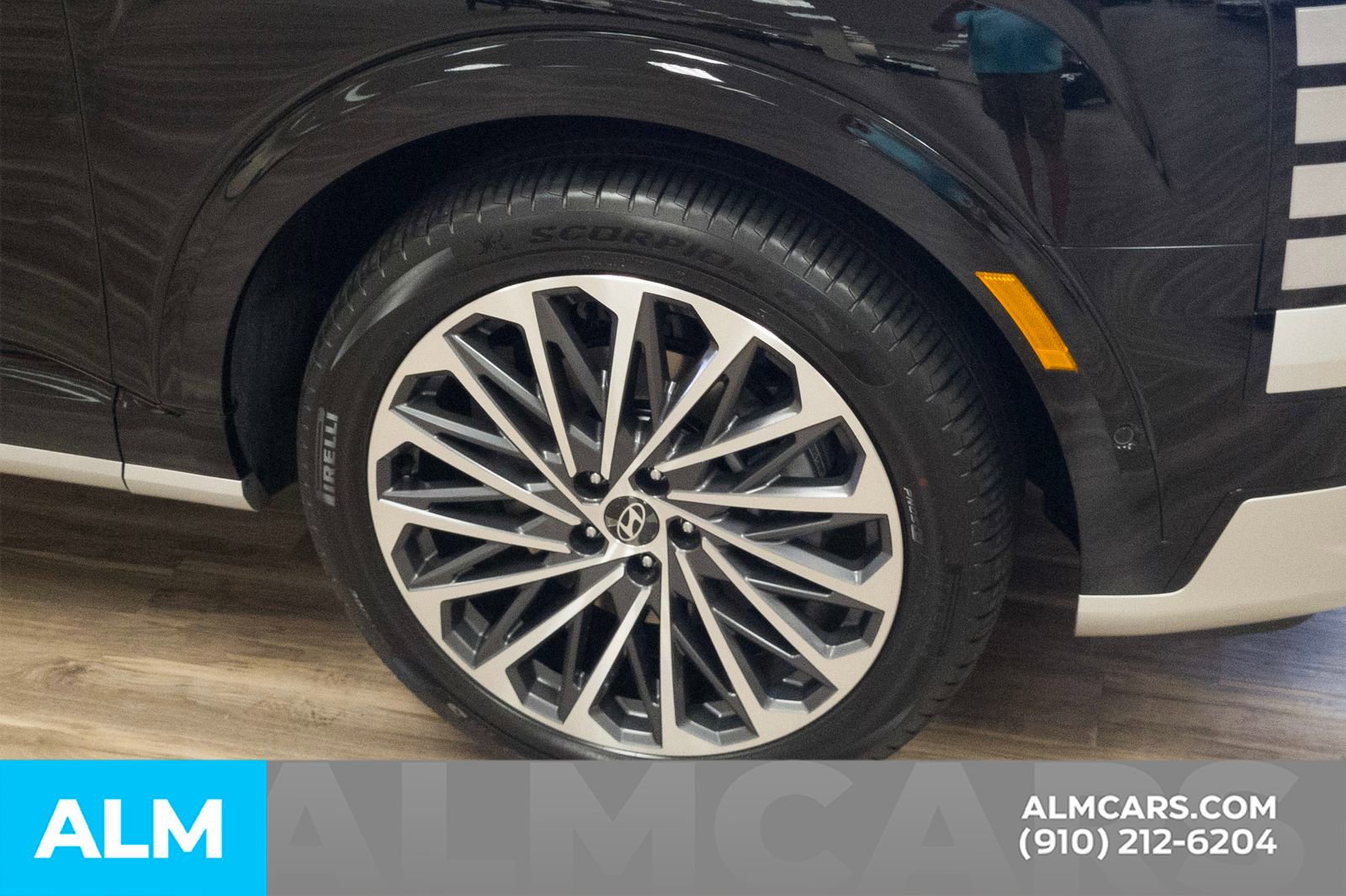 Used 2026 Hyundai Palisade Calligraphy image 9