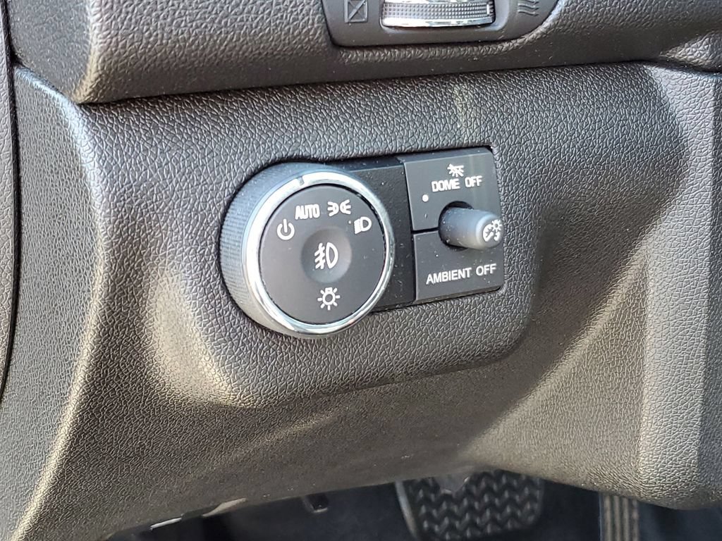Used 2017 Chevrolet Traverse LT FWD image 10