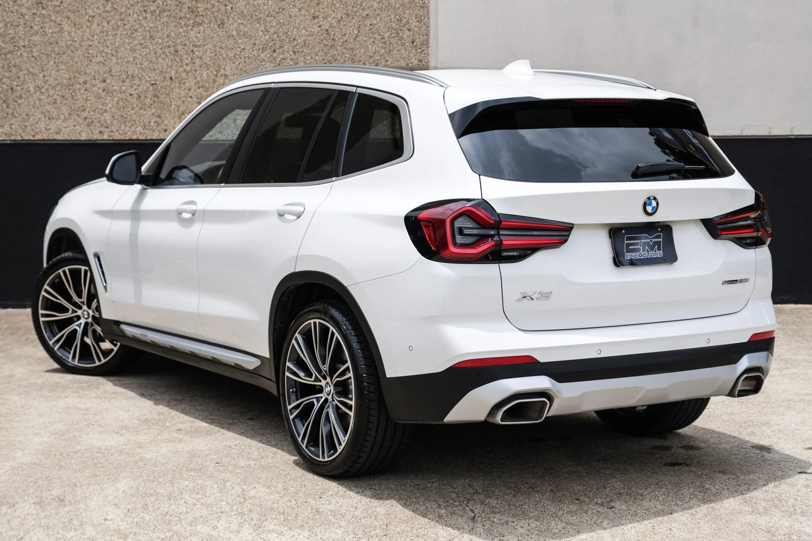 Used 2024 BMW X3 sDrive30i w/ Convenience Package w/ZPA RWD image 9
