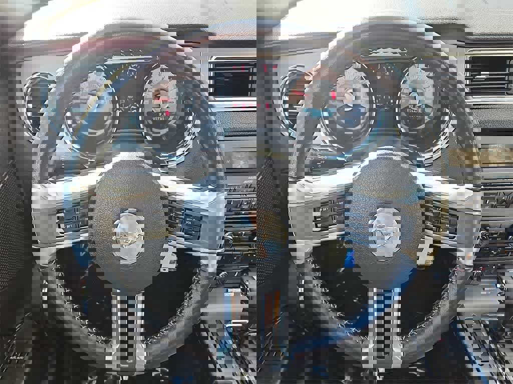 Used 2012 Ford Mustang Premium image 18