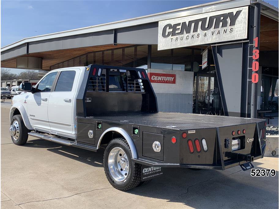Used 2022 RAM 5500 4x4 Crew Cab image 6