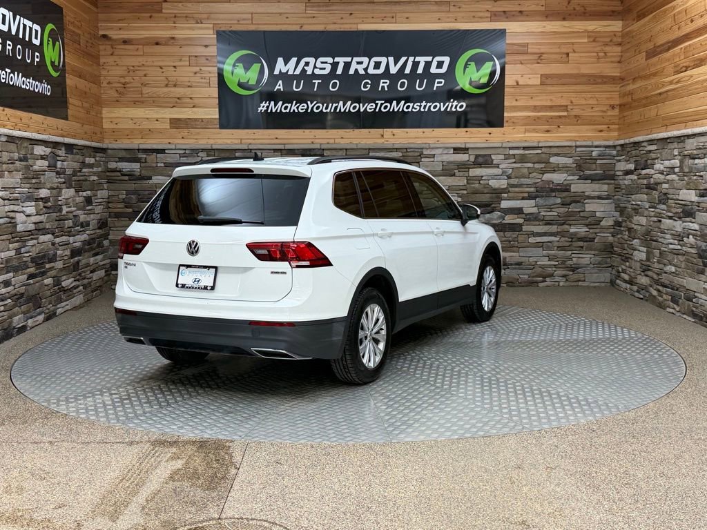 Used 2019 Volkswagen Tiguan SE w/ 3rd Row Seat Package AWD/4WD image 9