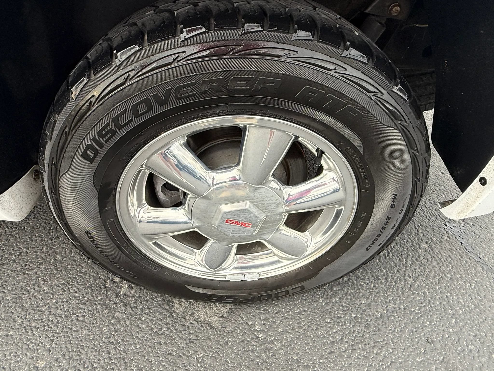 Used 2003 GMC Envoy SLE AWD/4WD image 17