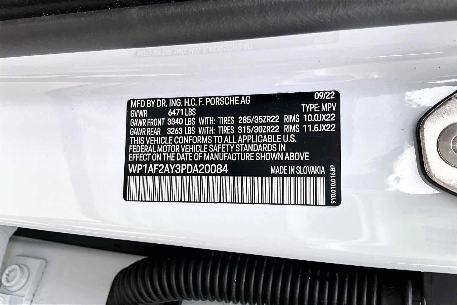 Used 2023 Porsche Cayenne Turbo image 34