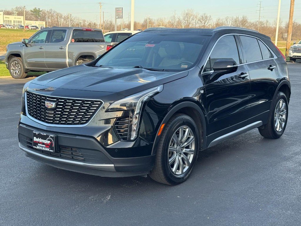 Used 2023 Cadillac XT4 Premium Luxury AWD/4WD image 11
