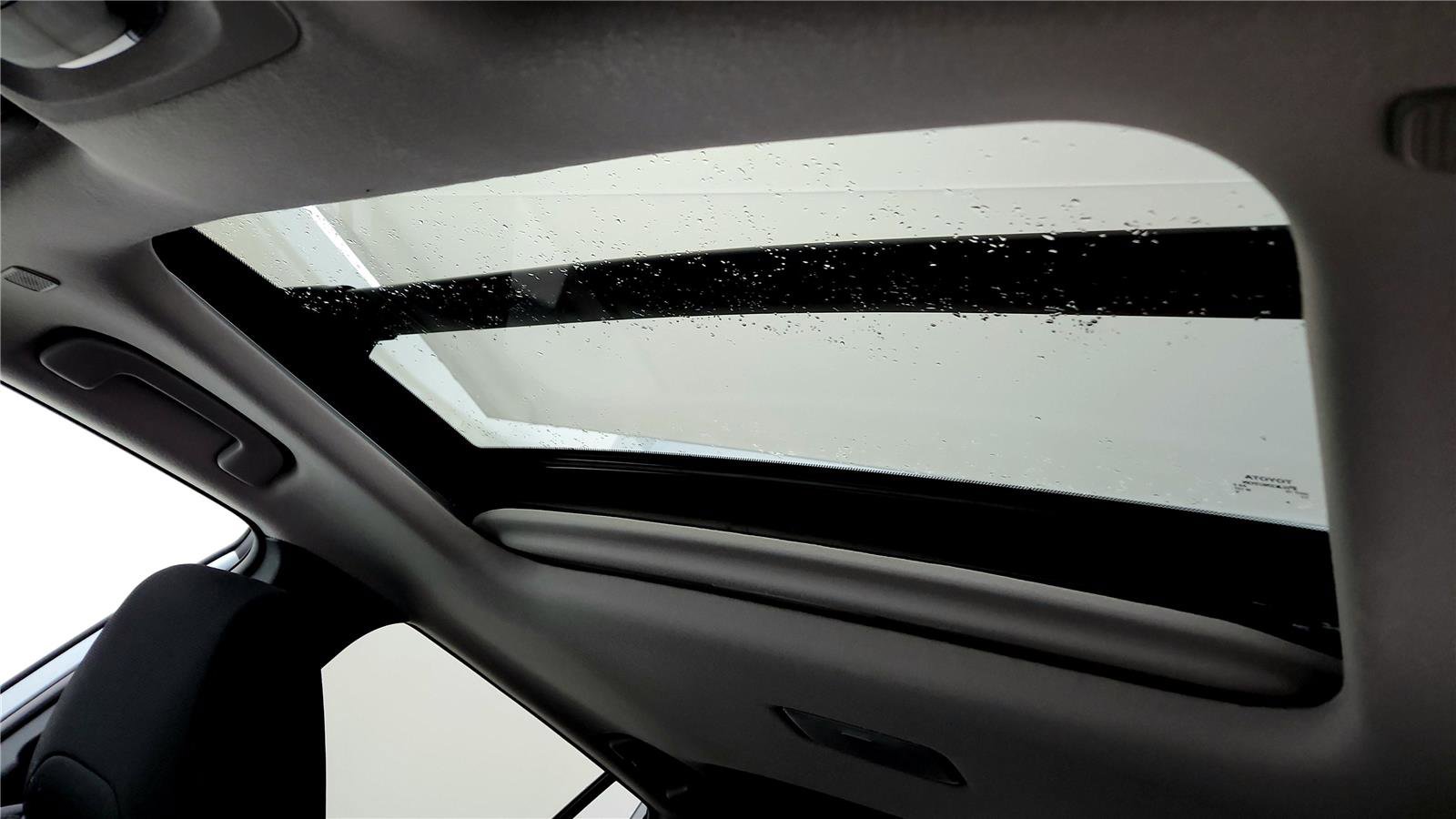 Certified 2023 Toyota Corolla Cross LE w/ Moonroof Package image 26