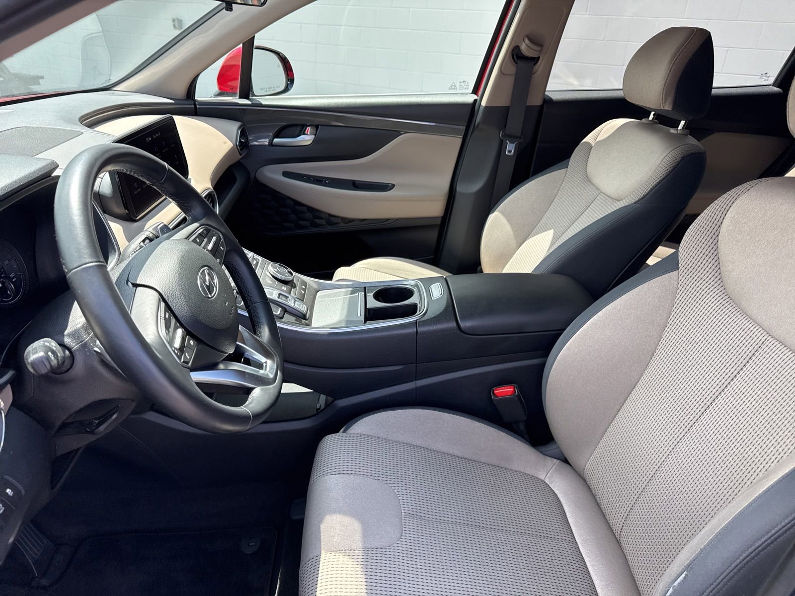 Certified 2023 Hyundai Santa Fe SEL w/ Cargo Package AWD/4WD image 20