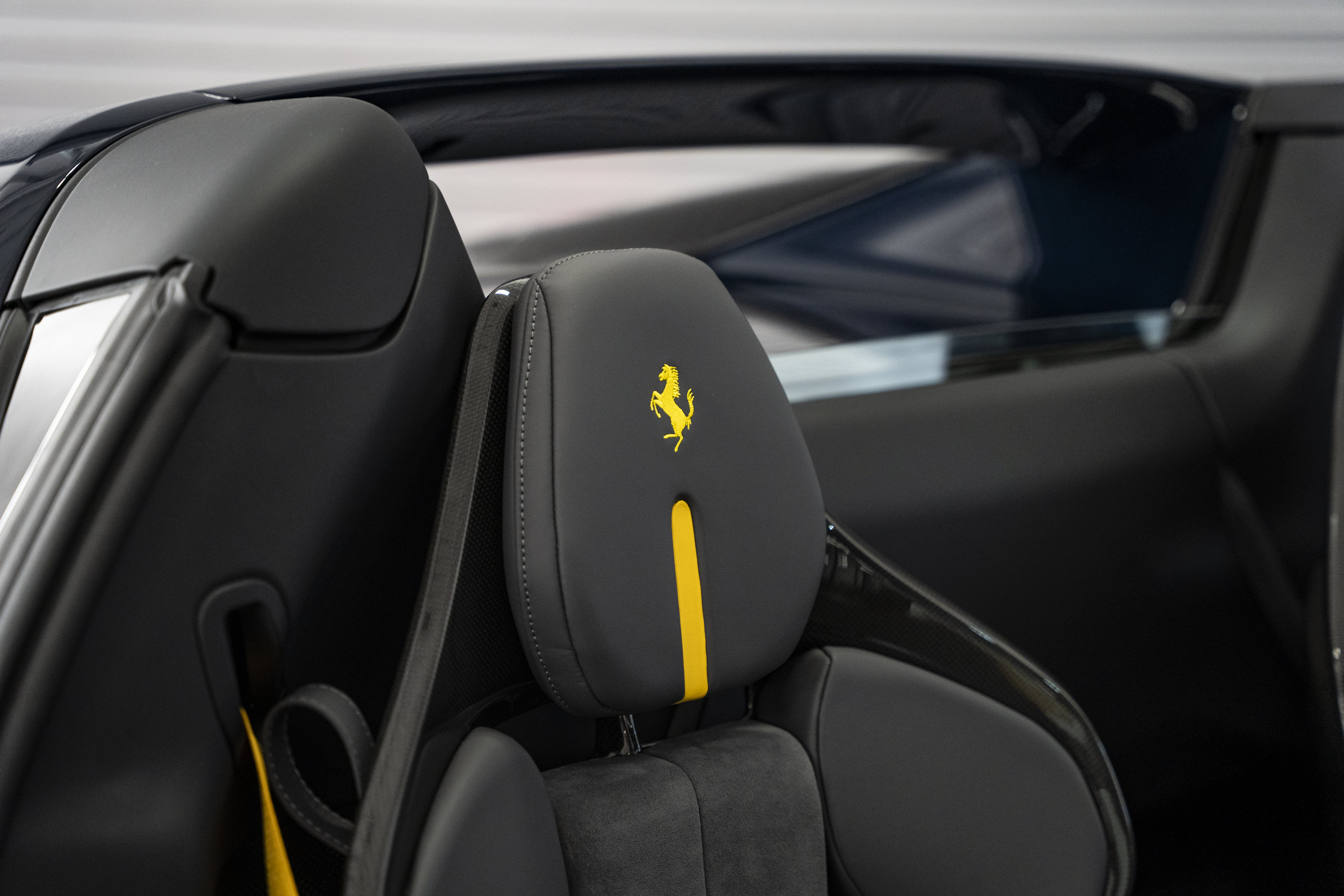 Used 2025 Ferrari 296 GTS RWD image 30