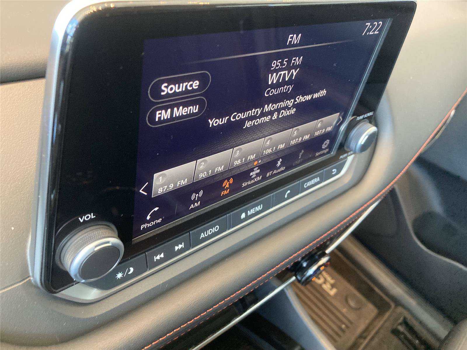 New 2026 Nissan Rogue SV image 15