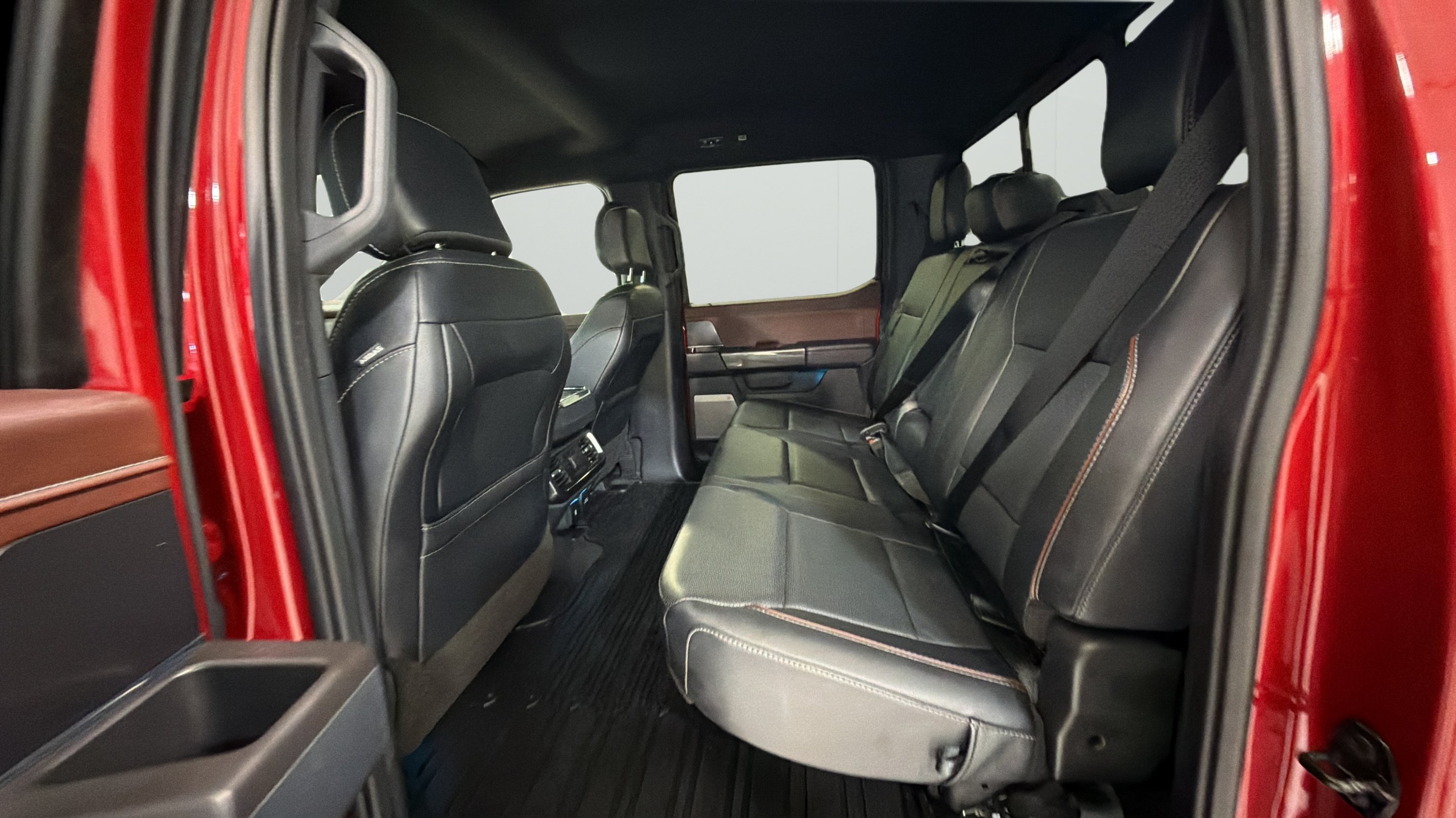 Used 2023 Ford F150 4x4 SuperCrew image 19