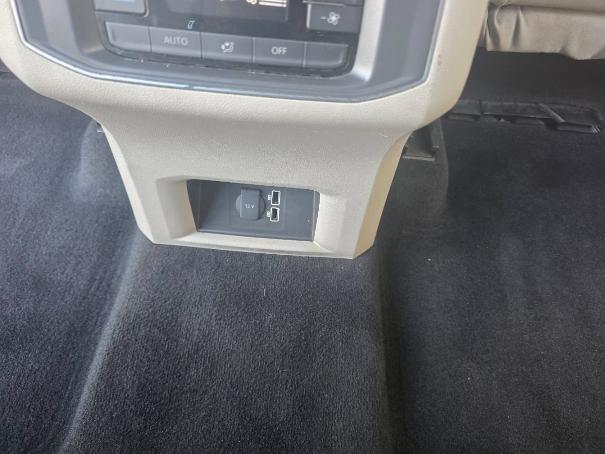 Used 2018 Volkswagen Atlas SE FWD image 33