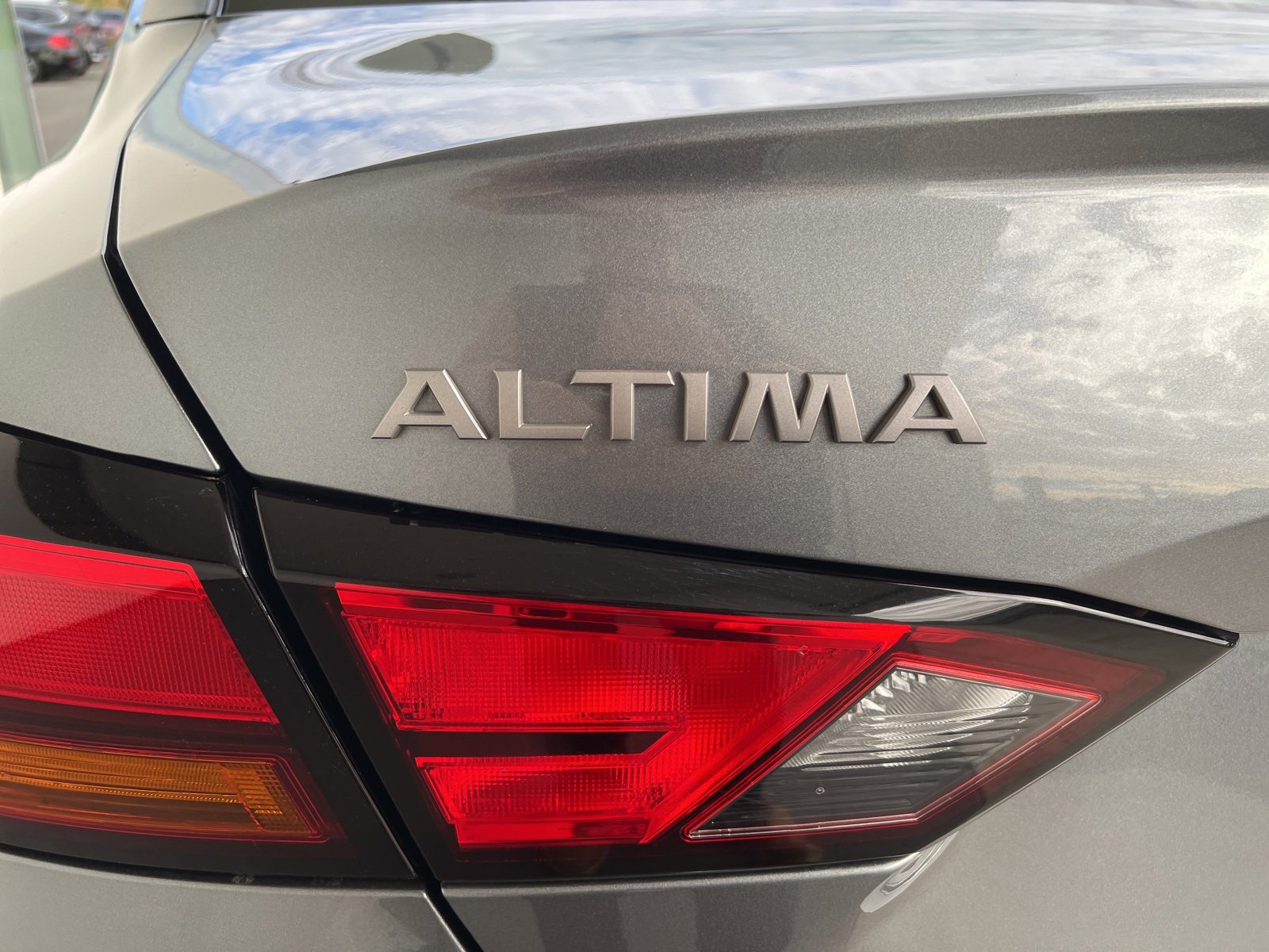 Used 2023 Nissan Altima 2.5 S image 24