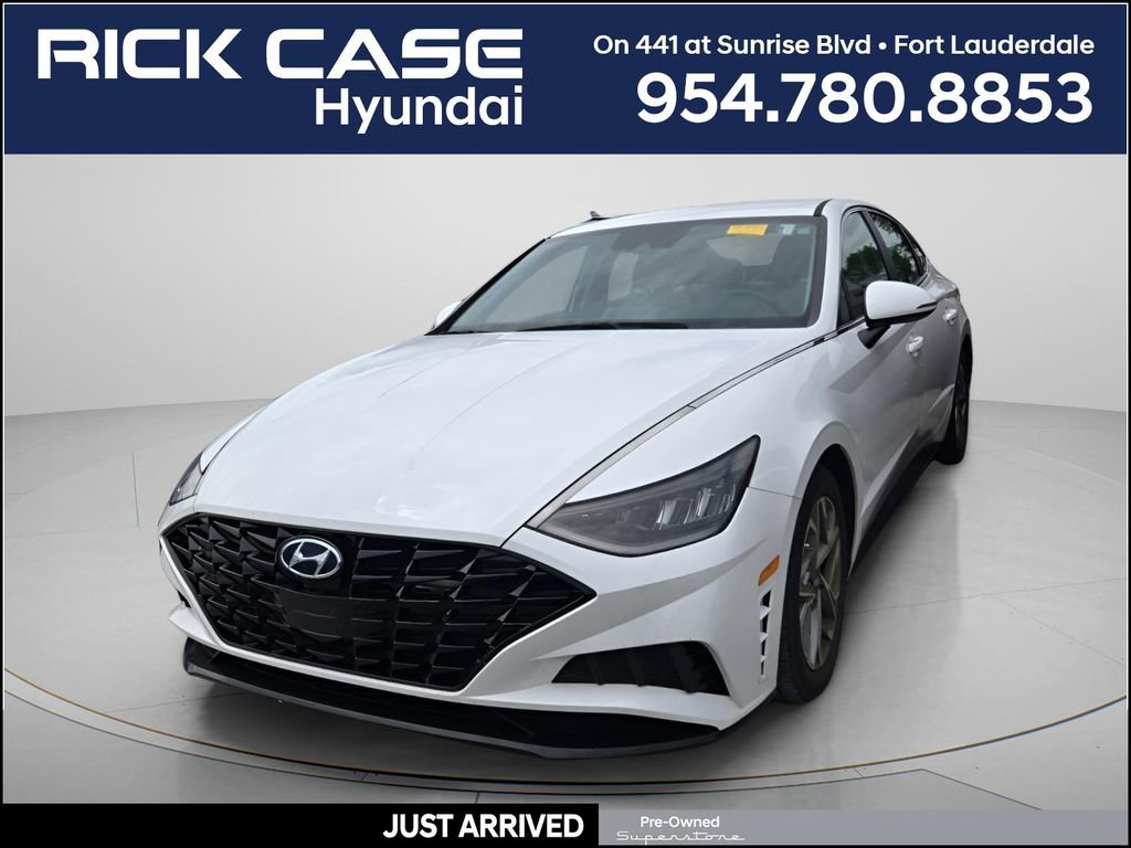 Used 2022 Hyundai Sonata SEL w/ Preferred Accessory Package FWD image 1