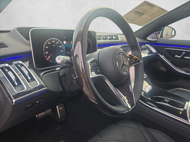 New 2026 Mercedes-Benz Maybach S 680 4MATIC image 3