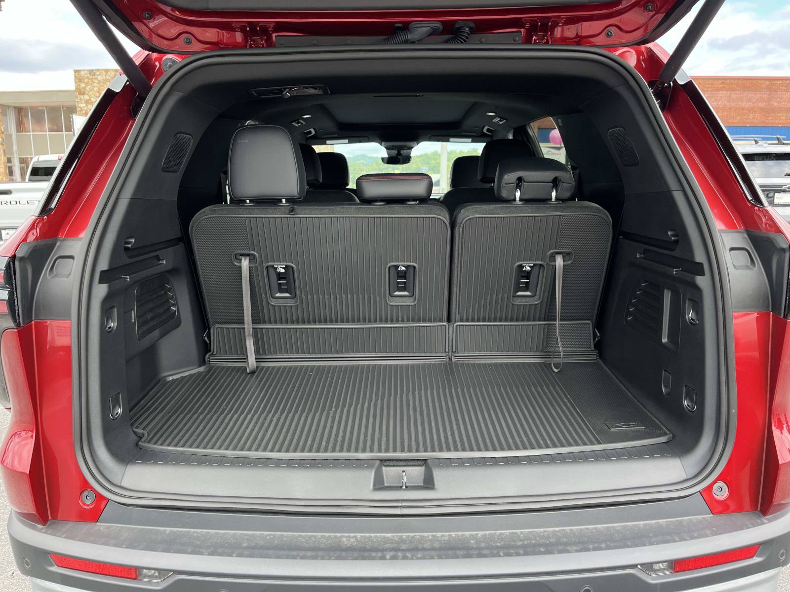 New 2026 Chevrolet Traverse Z71 w/ Driver Confidence Package AWD/4WD image 20