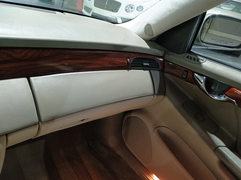 Used 2001 Cadillac De Ville FWD image 38