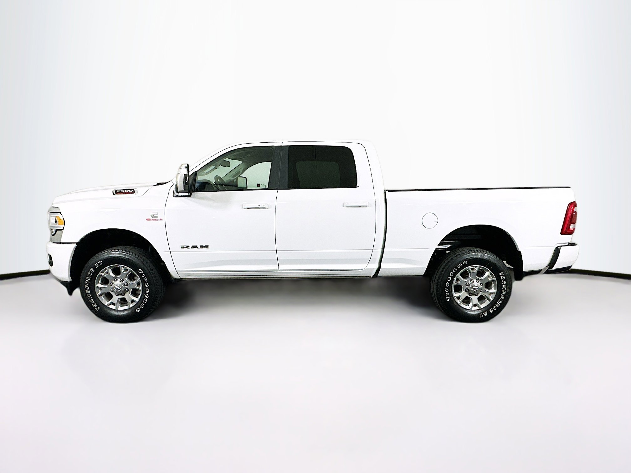 Used 2024 RAM 2500 Laramie image 4