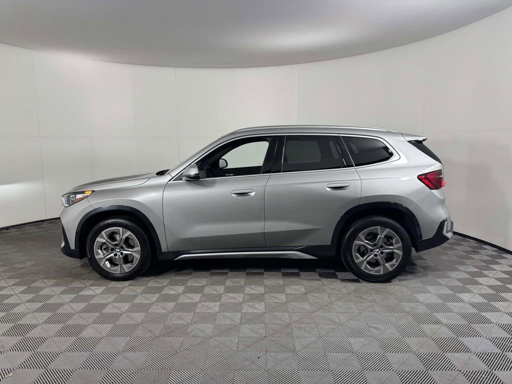 Used 2023 BMW X1 xDrive28i w/ Convenience Package AWD/4WD image 11