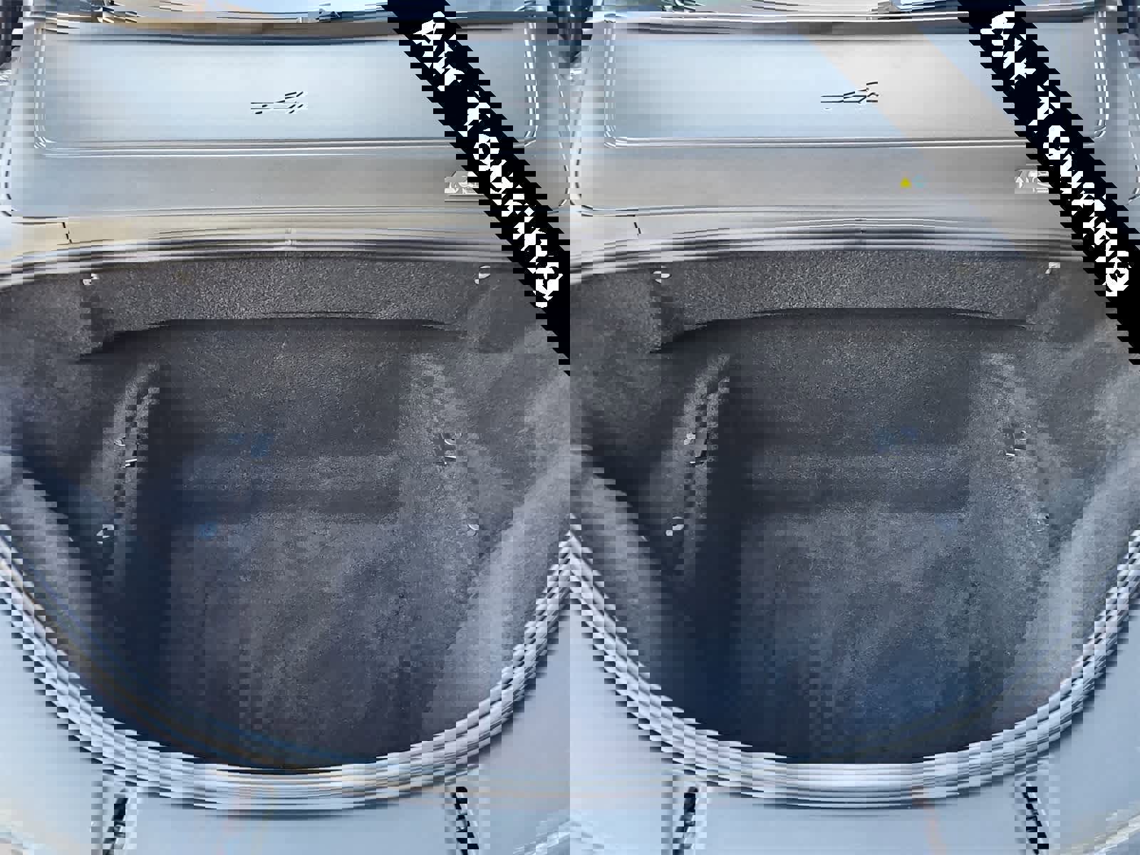 Used 2024 Lucid Air Touring image 13