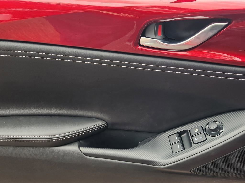 New 2025 MAZDA MX-5 Miata Grand Touring w/ Weather Package image 8