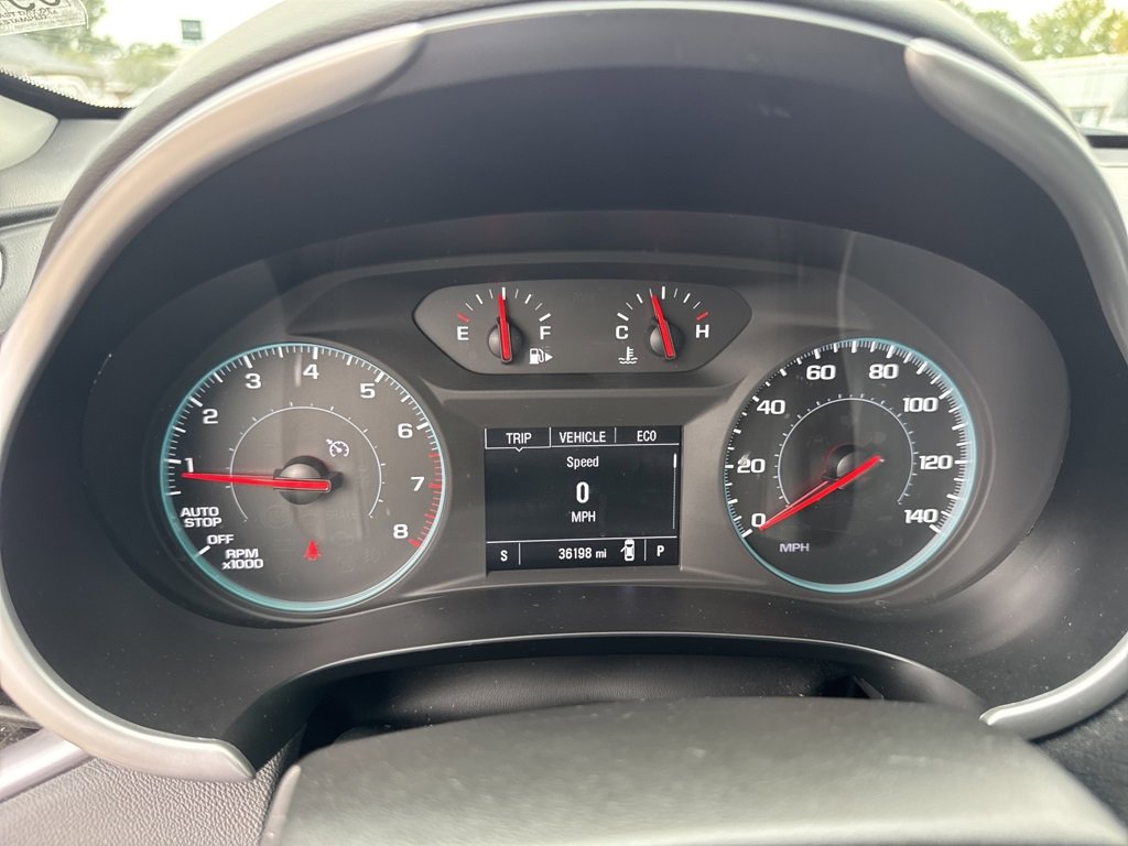 Used 2025 Chevrolet Malibu LT image 8