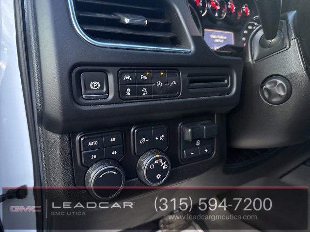 Used 2021 Chevrolet Tahoe Z71 w/ Z71 Signature Package image 32