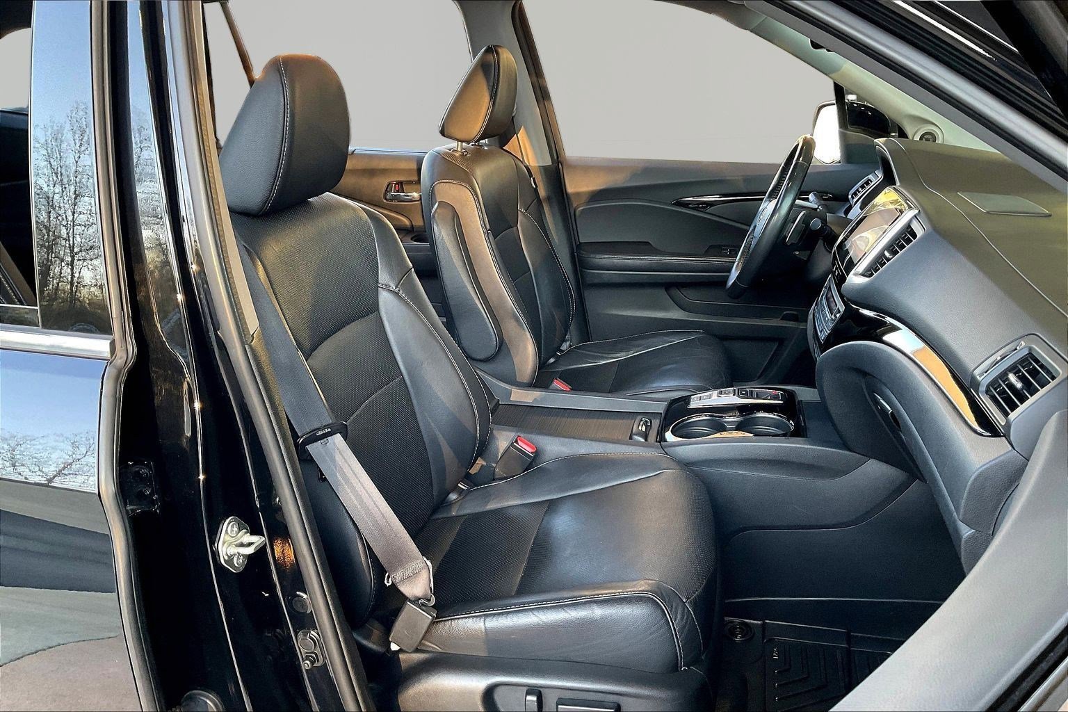 Used 2017 Honda Pilot Elite image 30