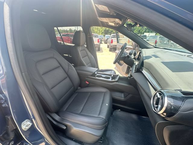 Used 2025 Chevrolet Equinox LT w/ Convenience Package II FWD image 31